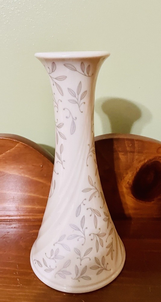 Lenox Wedding Promises Collection Candle Holder