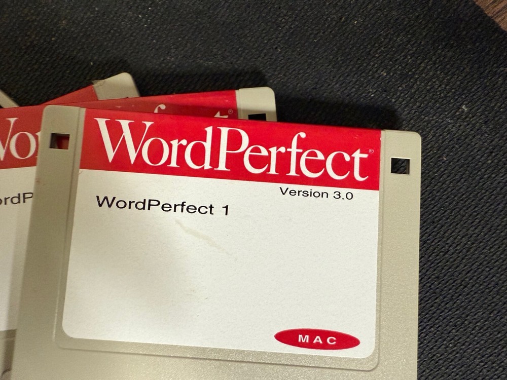 Word Perfect Software 3-1/2" disks - vintage Mac software