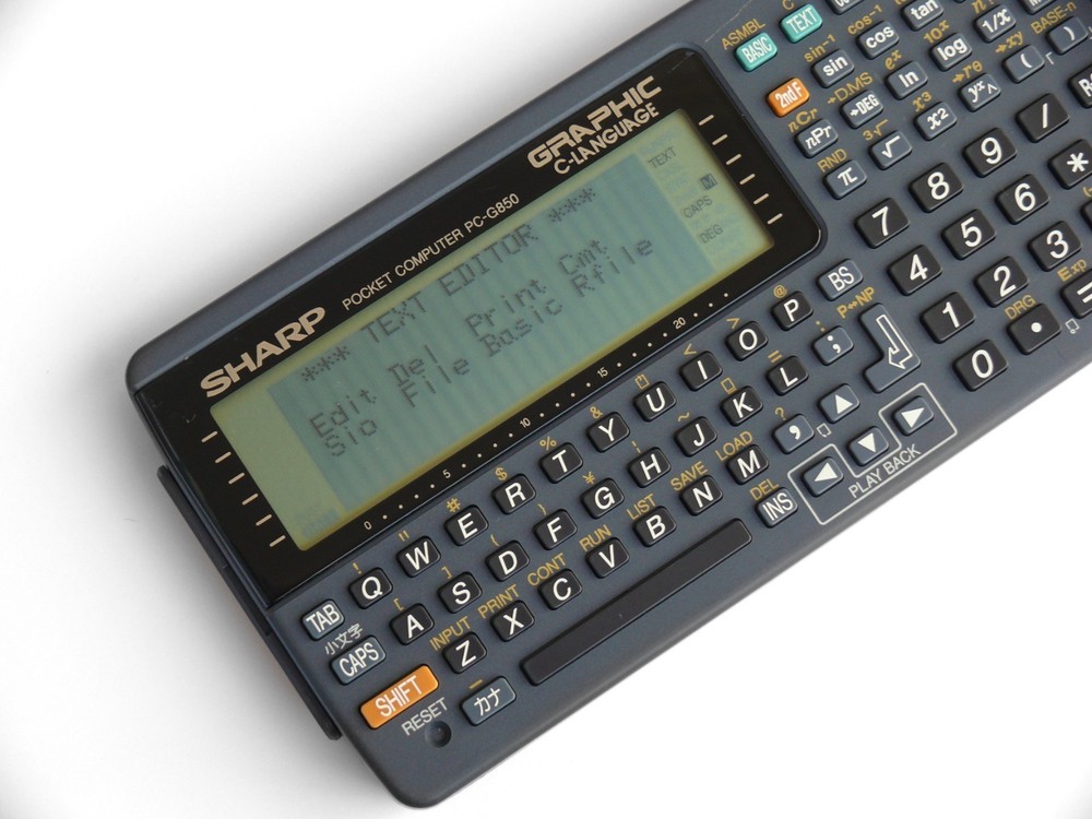 Pocket Computer Calculator  Sharp PC-G850 [US Seller]