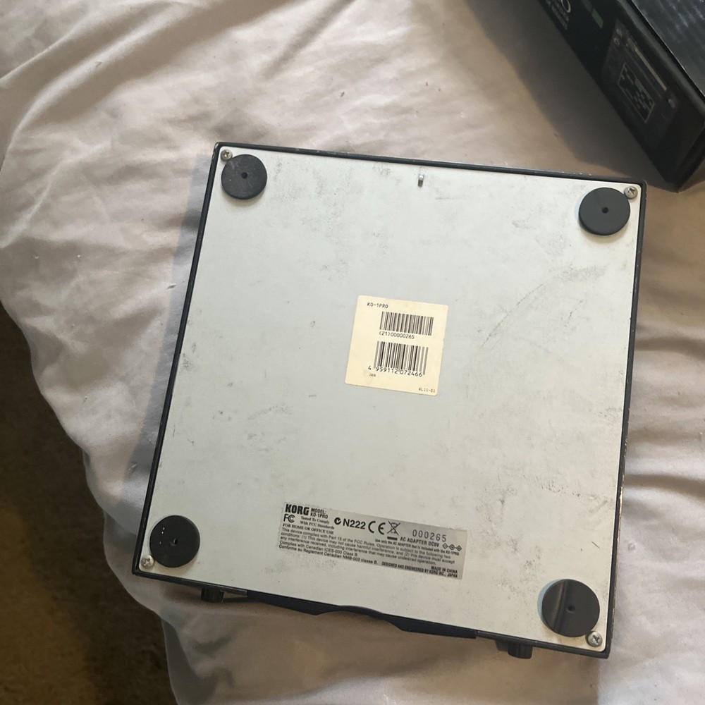 Korg KO-1PRO Kaossilator Pro Dynamic Phrase Synthesizer/Loop Recorder