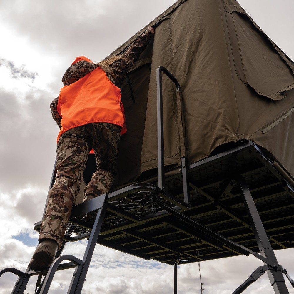 CAGE™ 2.0 Permanent Hub Blind CRD30B