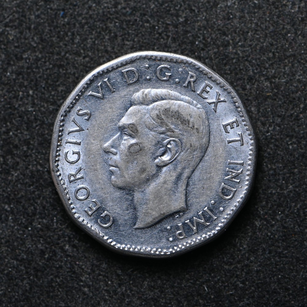 1945 Canada Five Cents (bb18932)
