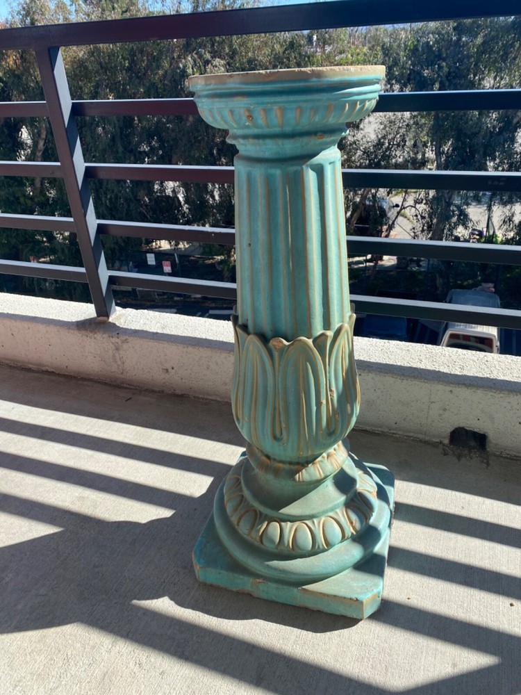 Authentic antique Mayolica column, architectural, very decorative, turquoise
