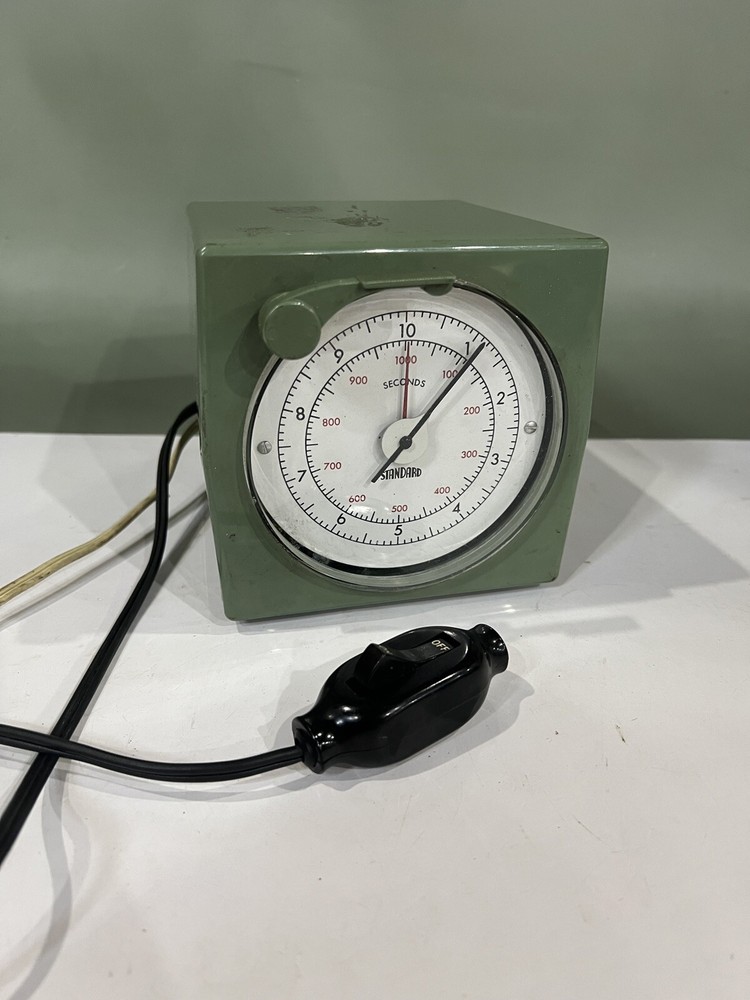 Meylan Stopwatch Corp. Model S-10 Precision Timer - Vintage Clock Timer