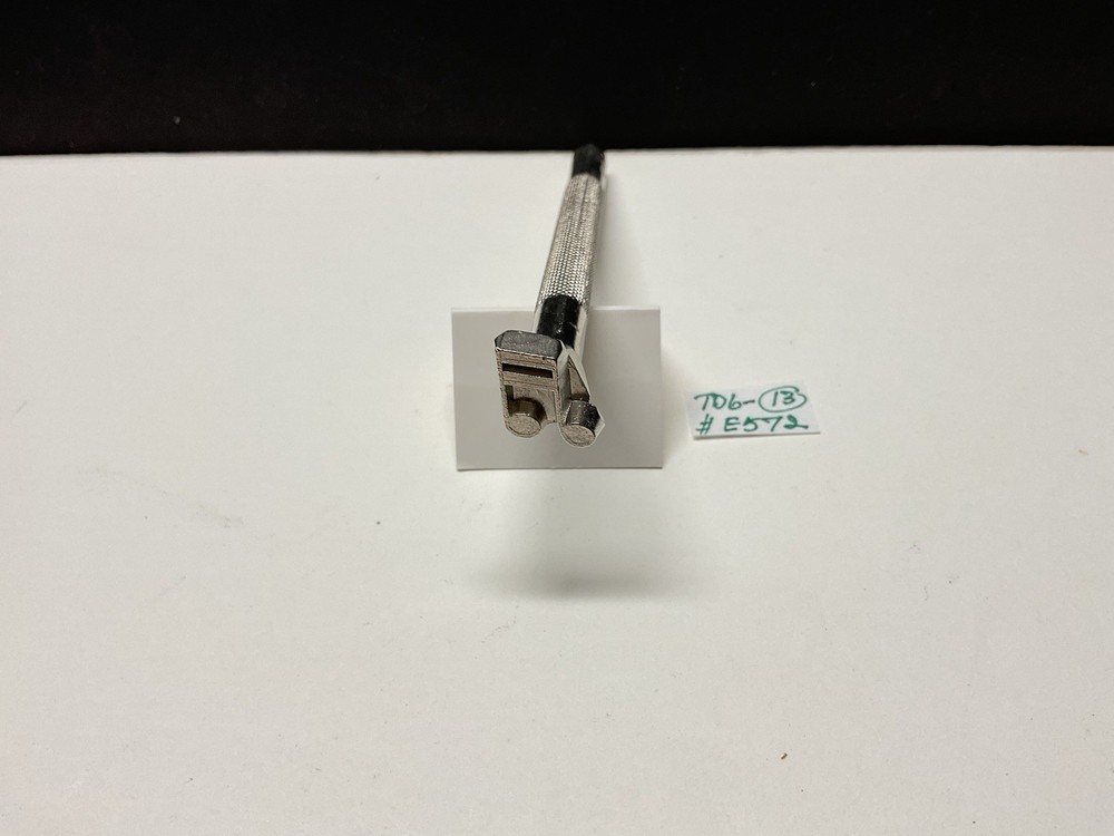 CRAFTOOL #E572 Special, Leather Stamping Tool (TD6-13)
