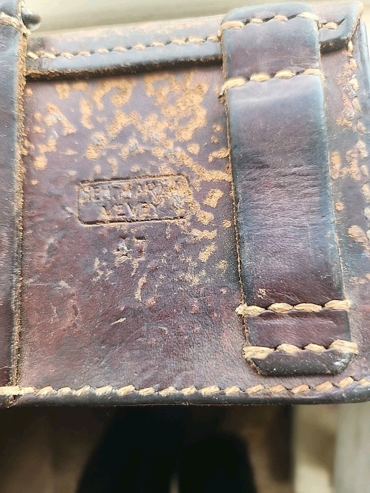Swiss WWII Pattern Leather K-31 Pouch 1947