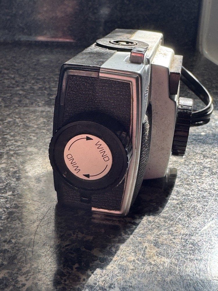 Sears 126 X Camera 40 MM Automatic/2.8 TESTED!! Working