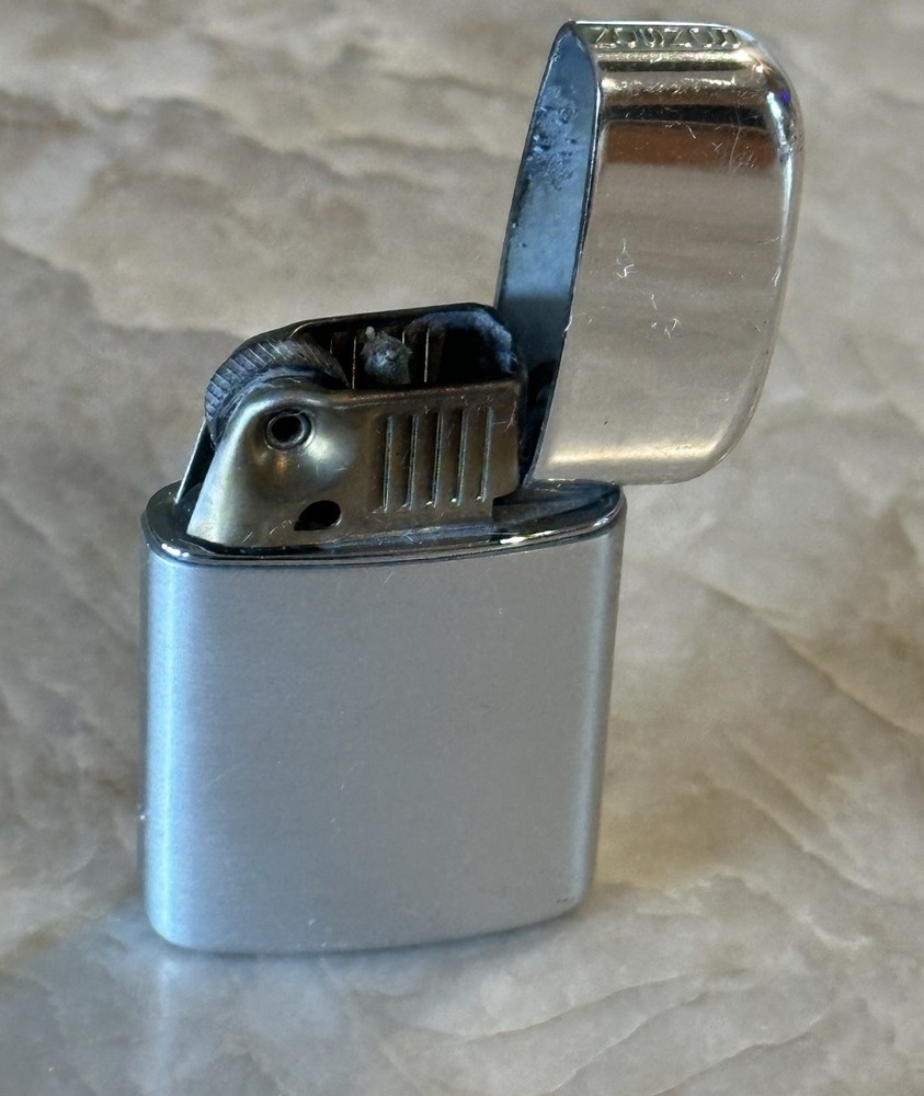 Vintage Ronson Typhoon Lighter British Empire Made Two Tone Silver