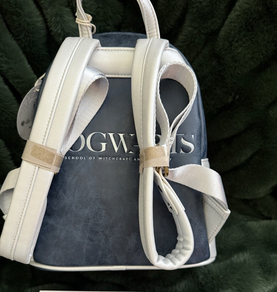 Loungefly Harry Potter Hogwarts