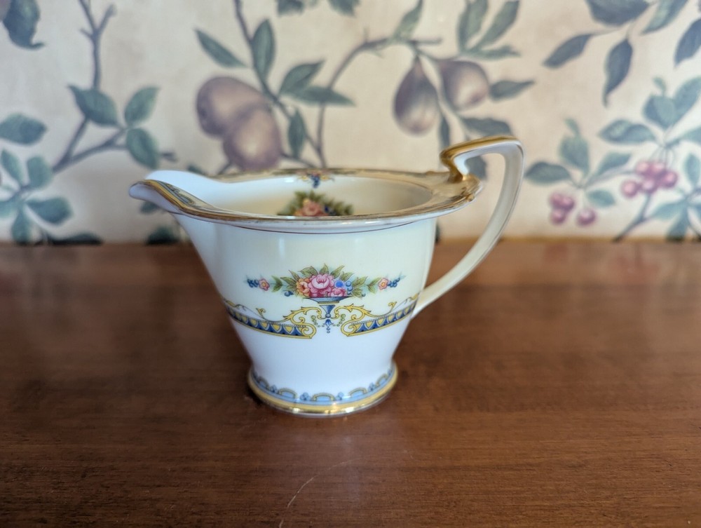 ANTIQUE NORITAKE MONTEBELLE CREAMER