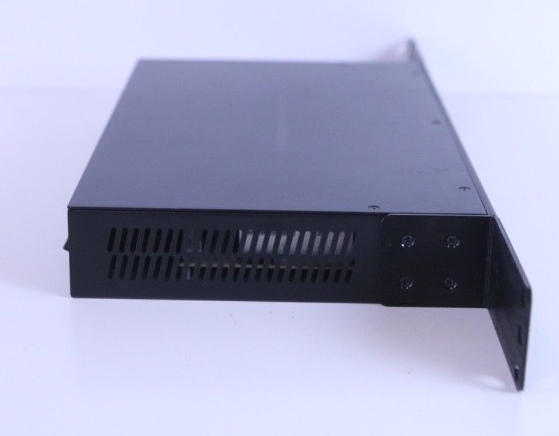 Pakedge Device & Software NK-1 Network Appliance Wireless Controller