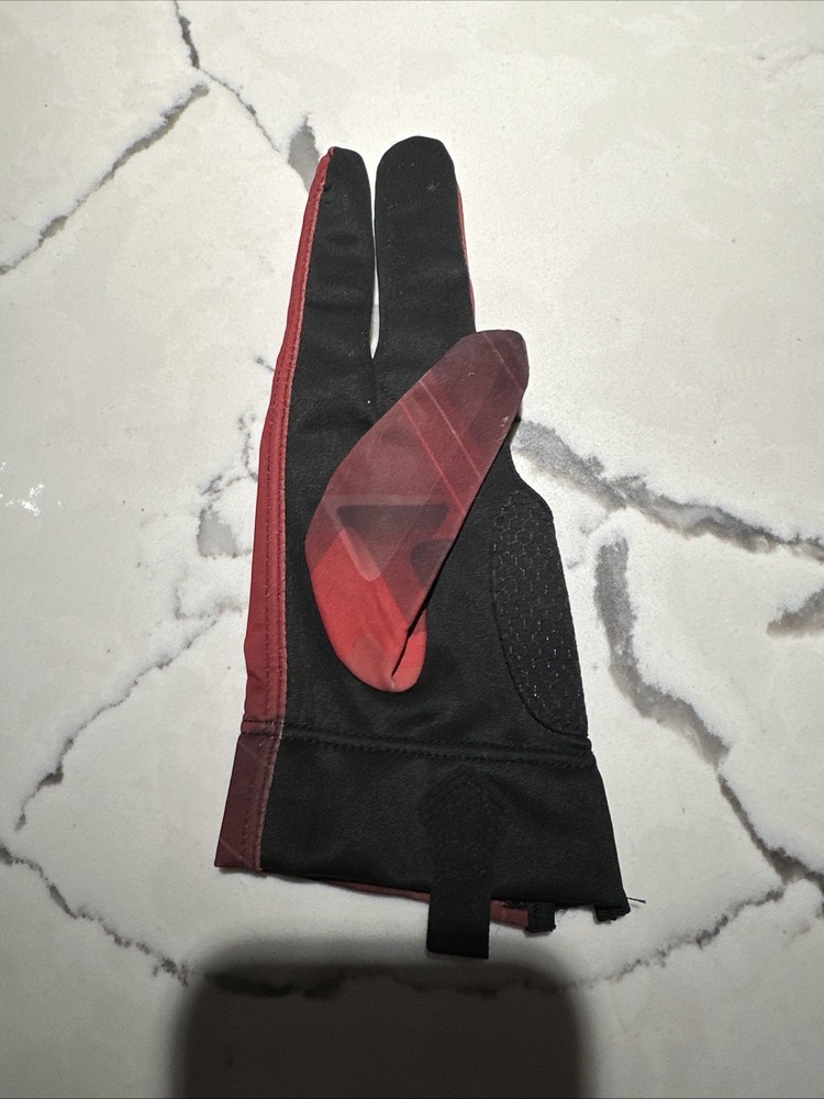 pool glove left hand