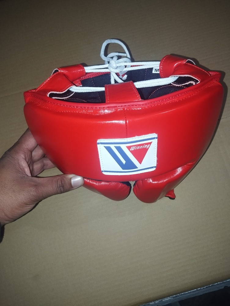 Winning FG-2900 Boxing Headgear - Red, Size L