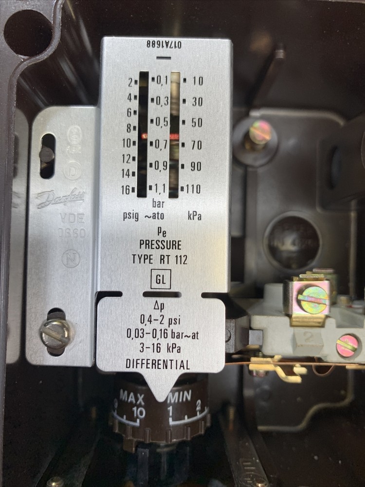 Danfoss Differential Pressure Switch RT 112 Rt112 17-5191