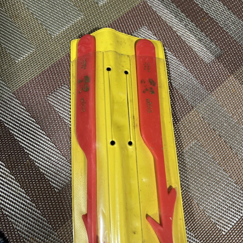 Vintage Field Dressing Tool Grouse Stick Red Plastic With Carrier Twist & Pull!