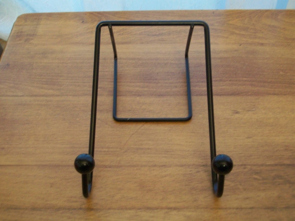 FELLOWES PARTITION BLACK WIRE DOUBLE GARMENT HOOK