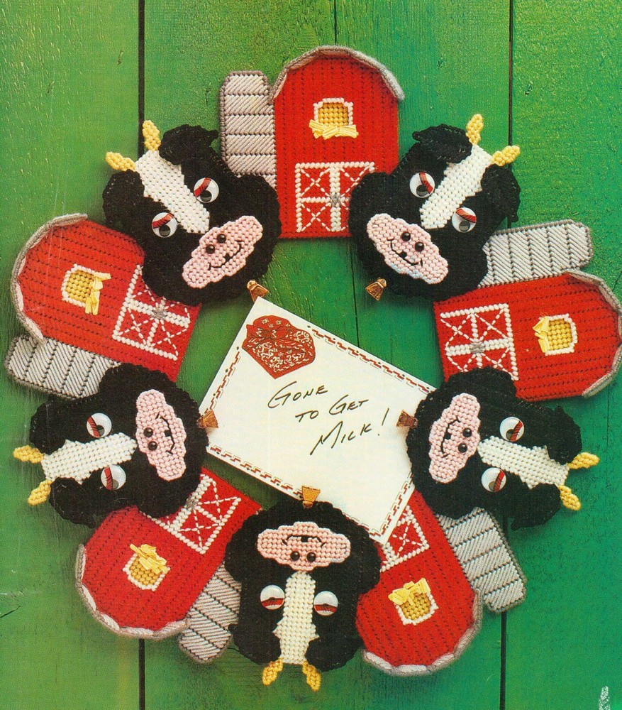 BARNYARD WREATH COWS FARM DECOR PLASTIC CANVAS PATTERN INSTRUCTIONS