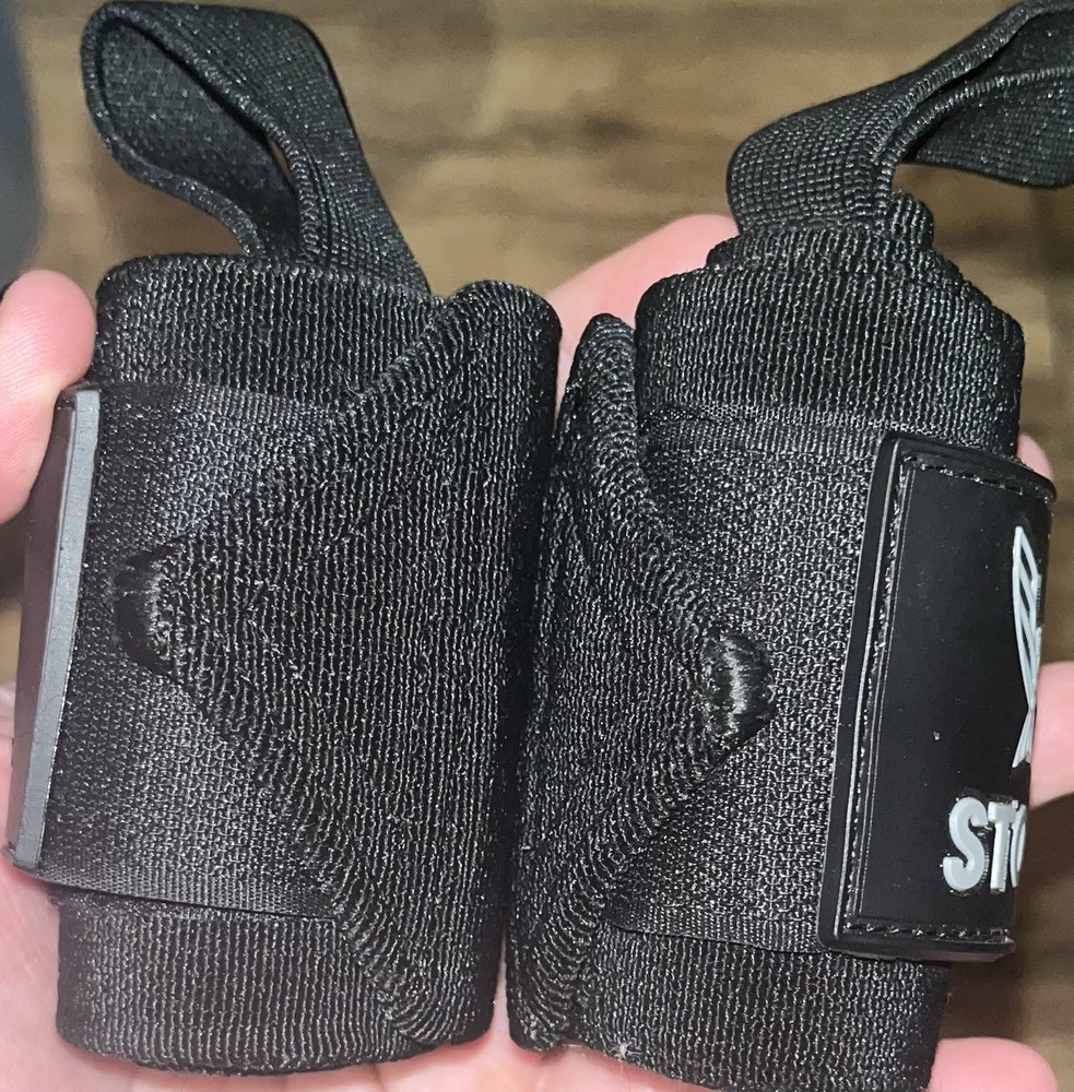 Stoic Weightlifting Wrist Straps Black
