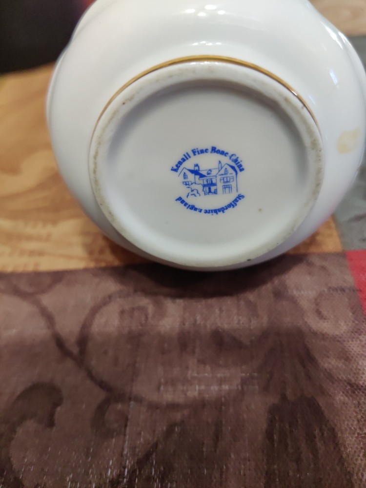 Kensall Fine Bone China Vase