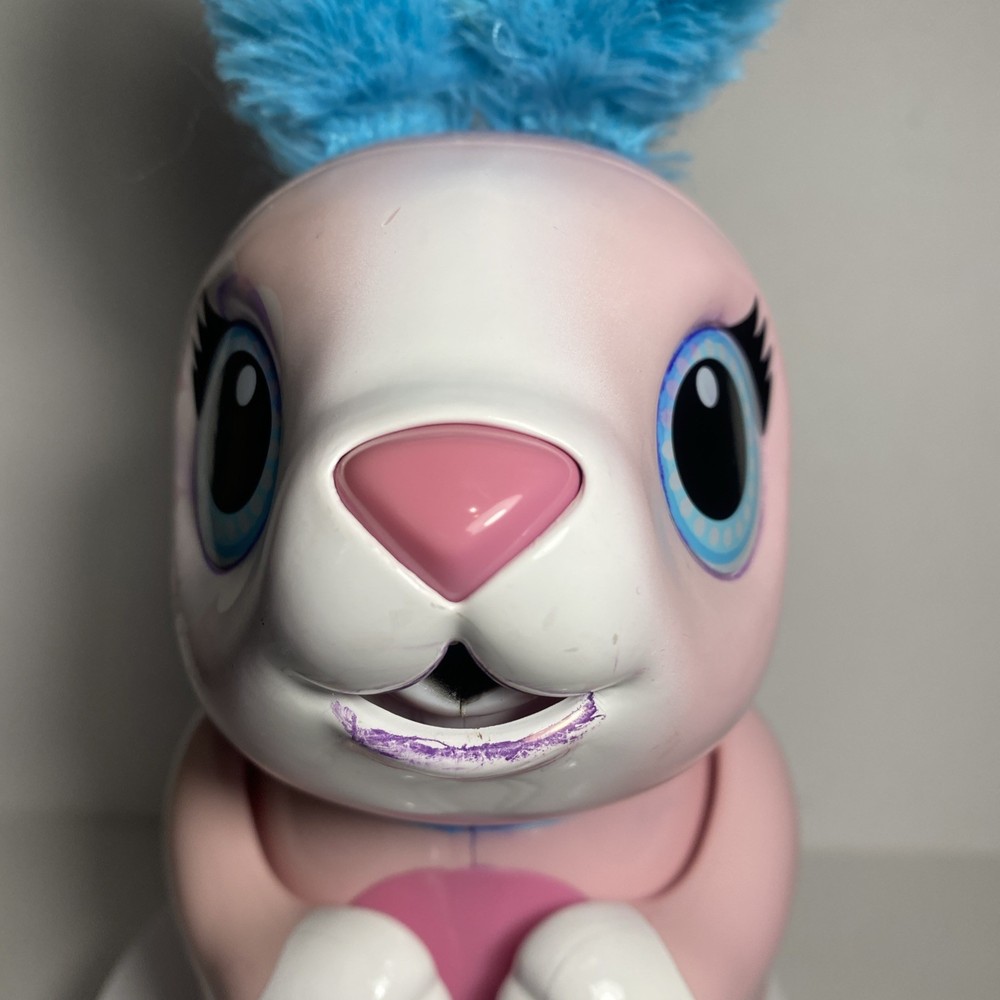 Spin Master Zoomer Hungry Bunny, Interactive Rabbit Toy