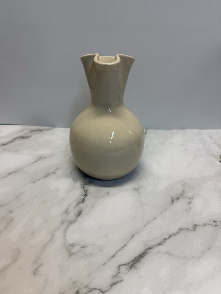 Vintage McCoy Pottery 600 Crinkle Top Vase
