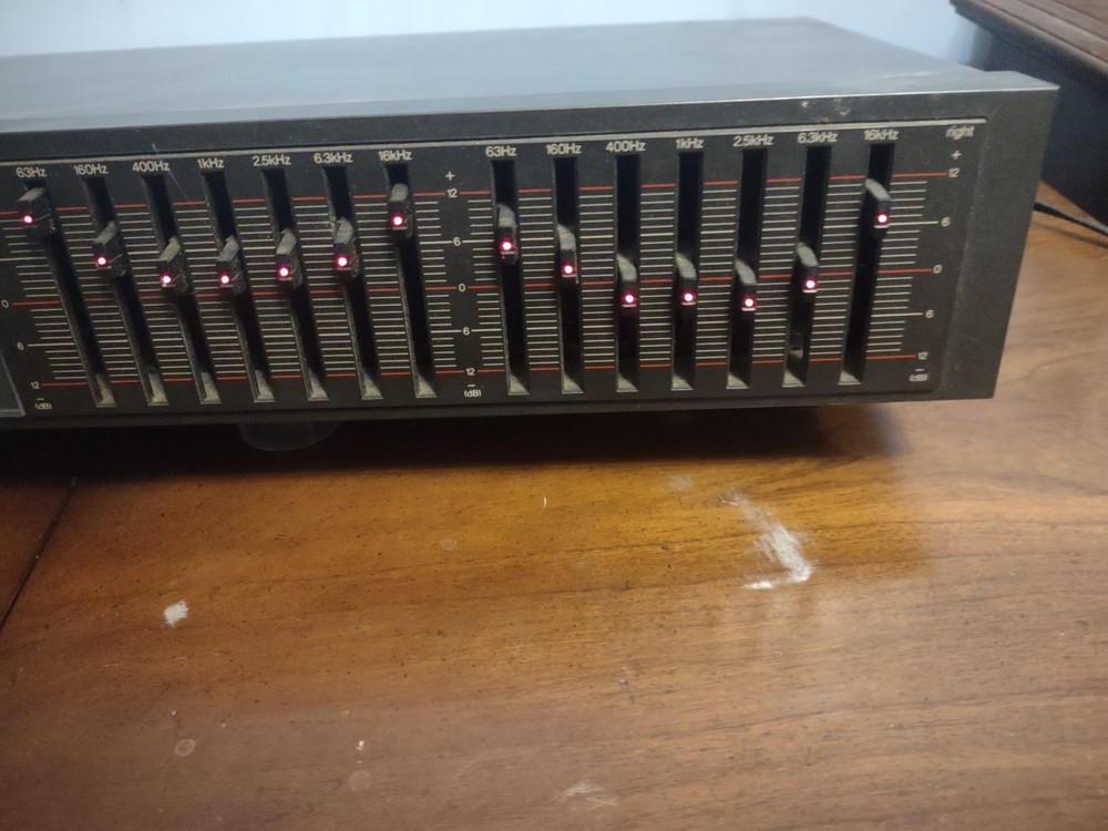 Technics SH-8033 Real Time Spectrum Graphic Stereo 7-band Equalizer Tested