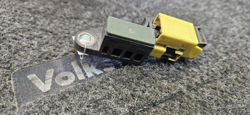 VOLKSWAGEN CC IMPACT SENSOR 3C0 959 651 B