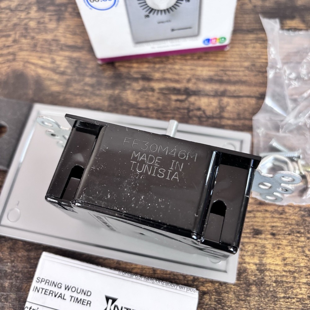 Intermatic SW30MK Spring Wound Countdown Timer 30 Minute Wall Switch Open Box