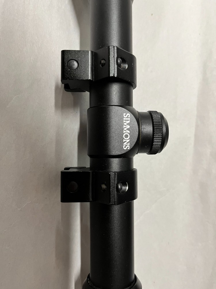 SIMMONS- 800563 3 - 9 X 50 Scope