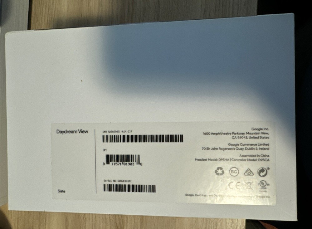 Google Daydream View VR Headset - Slate NIB