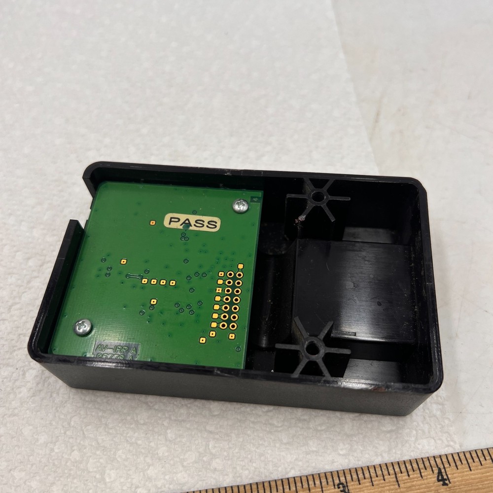 QSR Performance Solutions Drive Thru Belt Pack Programming Station Dock HME