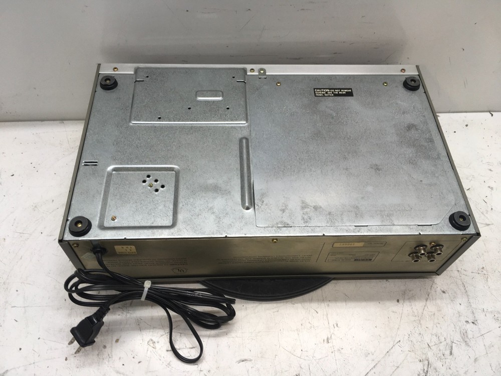 TEAC V-300 Tape Deck - Tested - Read