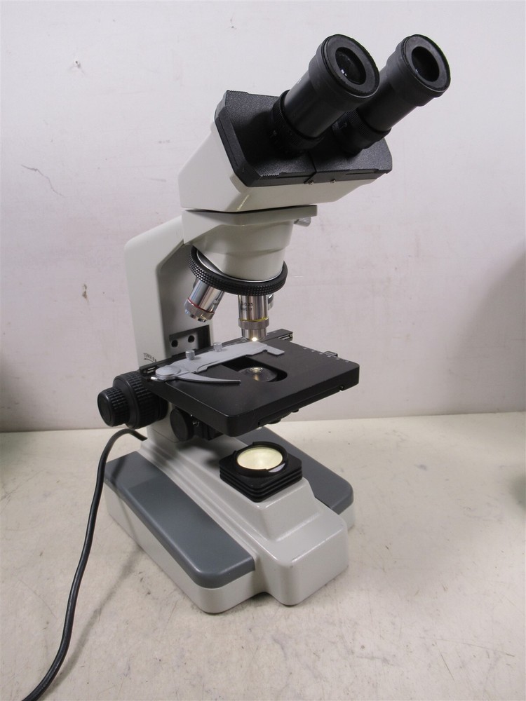 Frey B2-220 Binocular Microscope w/ Motic Objective Lenses & Eyepieces