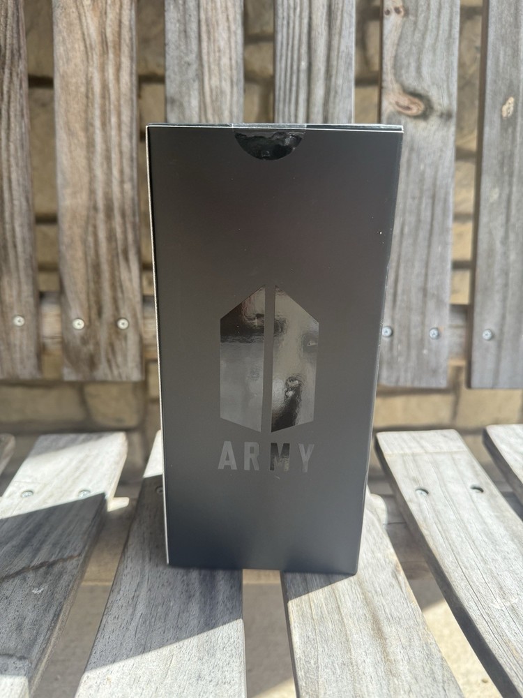 BTS Official Light Stick Ver. 4 ARMY Edition In Hand