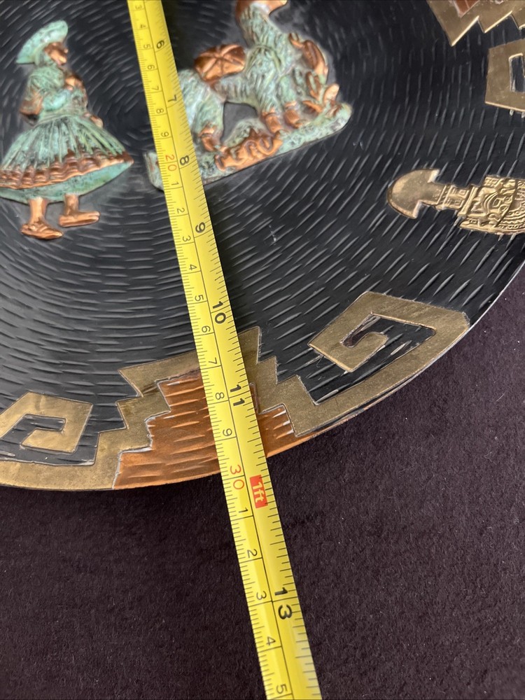 VINTAGE PERUVIAN HANDMADE WALL PLATE BRASS/COPPER