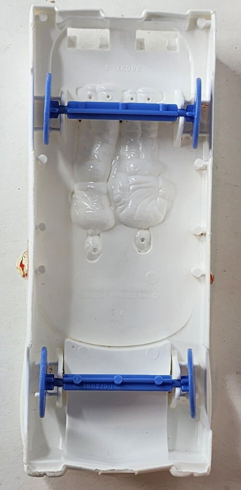 The Real Ghostbusters Ecto 1 car Play-doh mold 1984