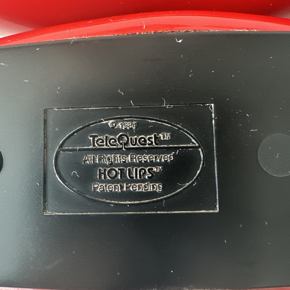 TeleQuest Red 1984 Hot Lips Push Button Phone Landline Untested