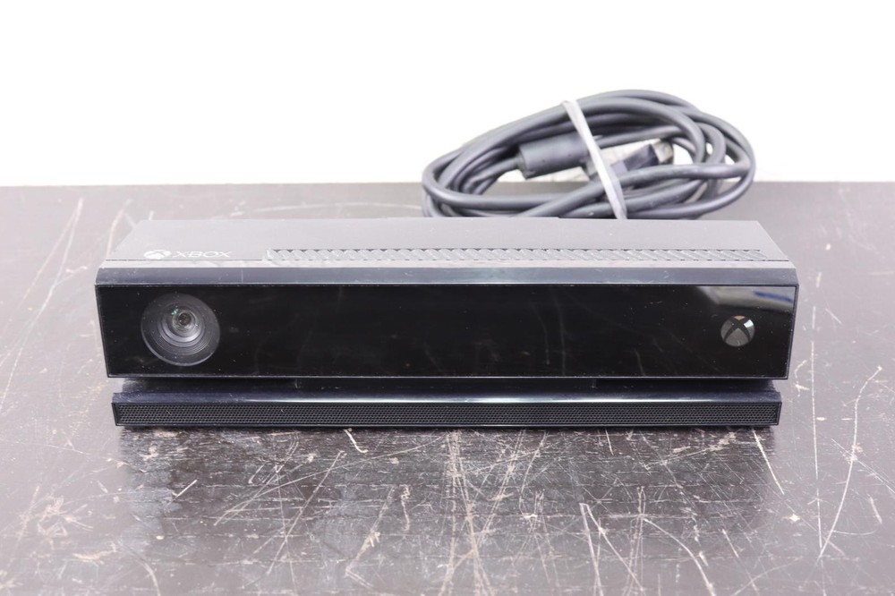 Microsoft Xbox One Kinect Wired Motion Sensor Black Model 1520 OEM