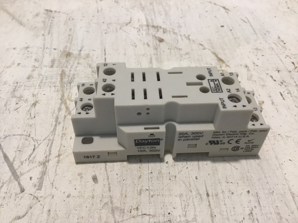 Dayton 1FC13N Relay Socket (SP165)