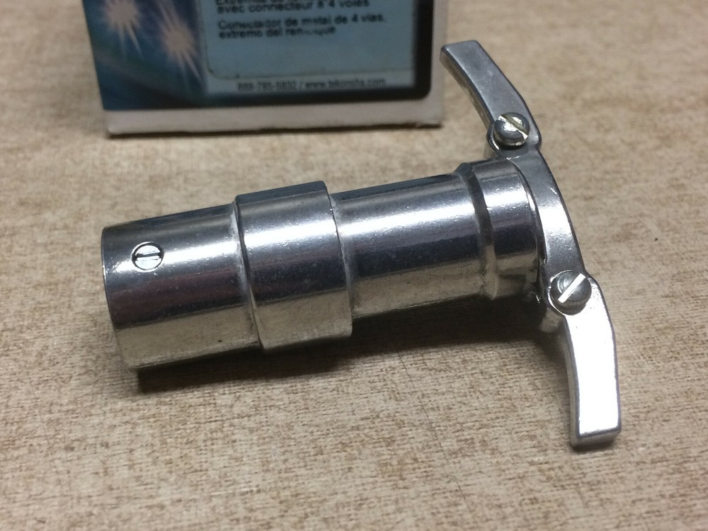 Tekonsha 4 way metal connector - Trailer End