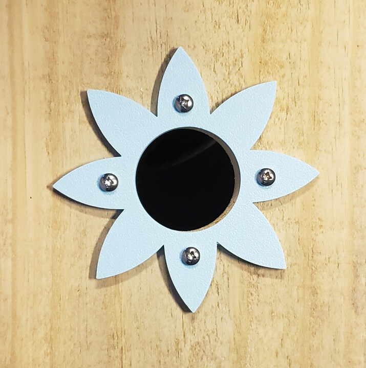 Flower Birdhouse Hole Protector - Light Blue (Various Size Holes)