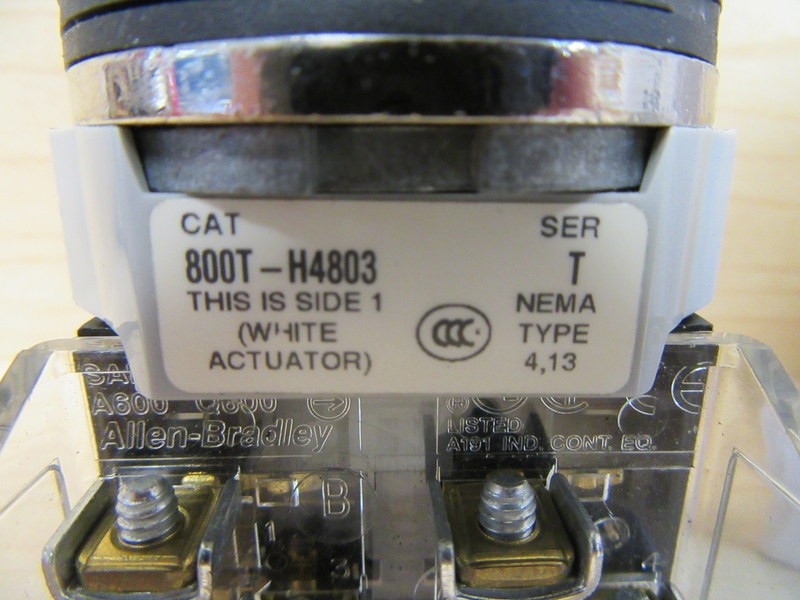 Allen Bradley 800T-H4803A Selector Switch