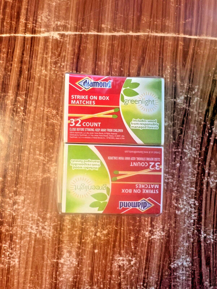 Diamond Strike On Box Matches Greenlight Extra Thick 10 Boxes 32 Each 320 Total