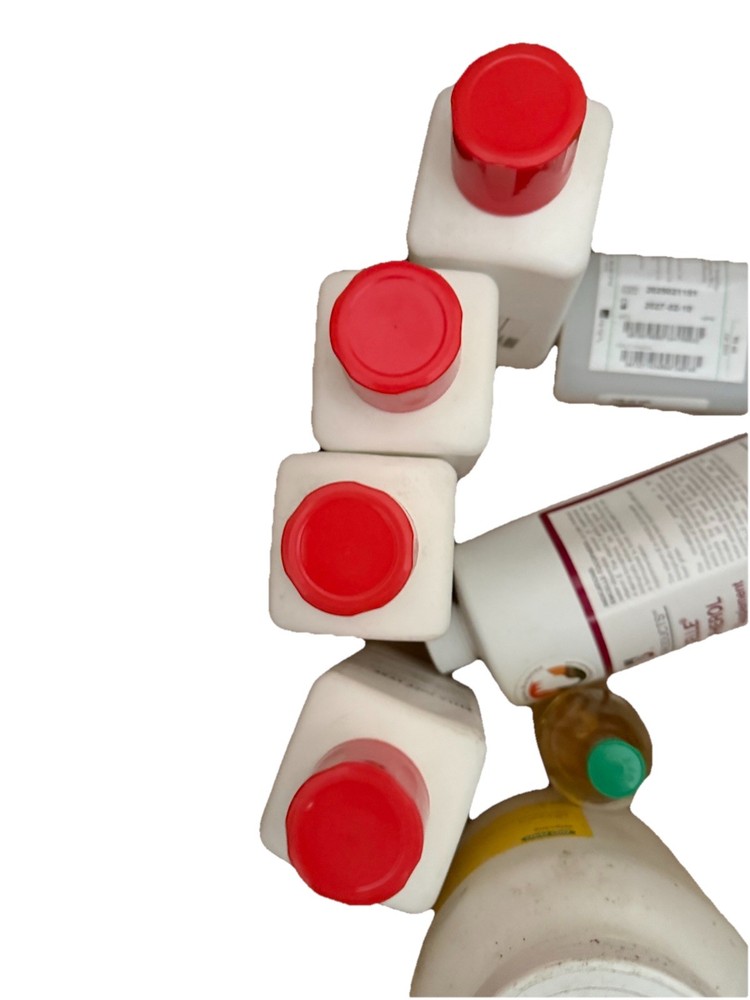 *4 X Element HT5 Hematology, EHT5 DIFF LYSE Solution 300mL Expires 2/10/2027