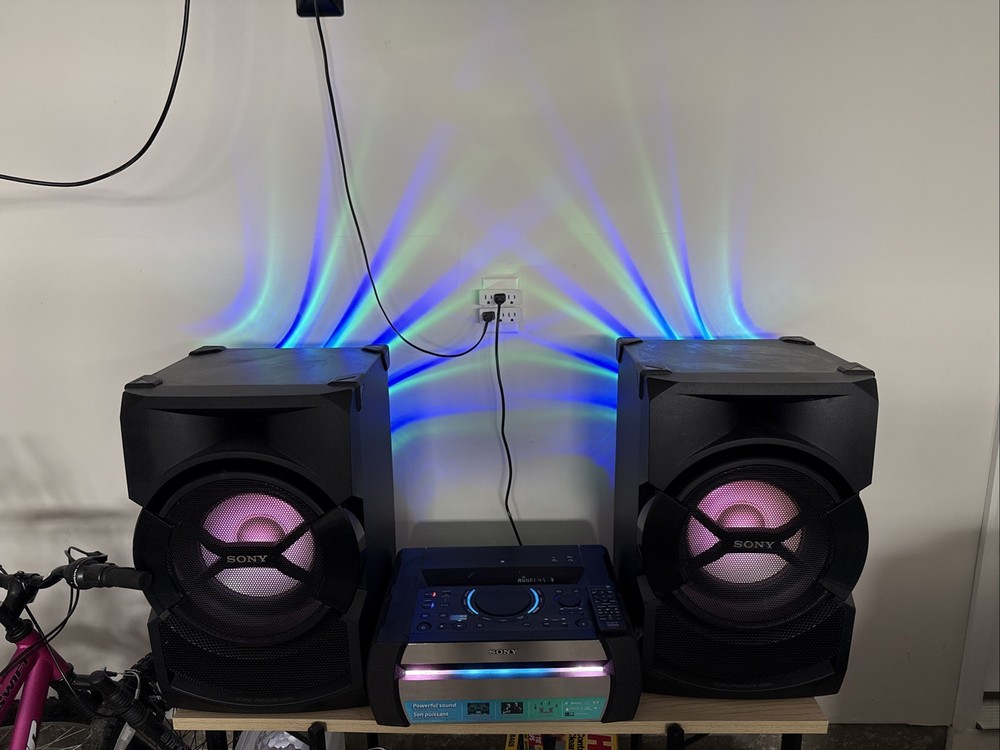 Sony Home Stereo System With Bluetooth HCD- SHARKE30