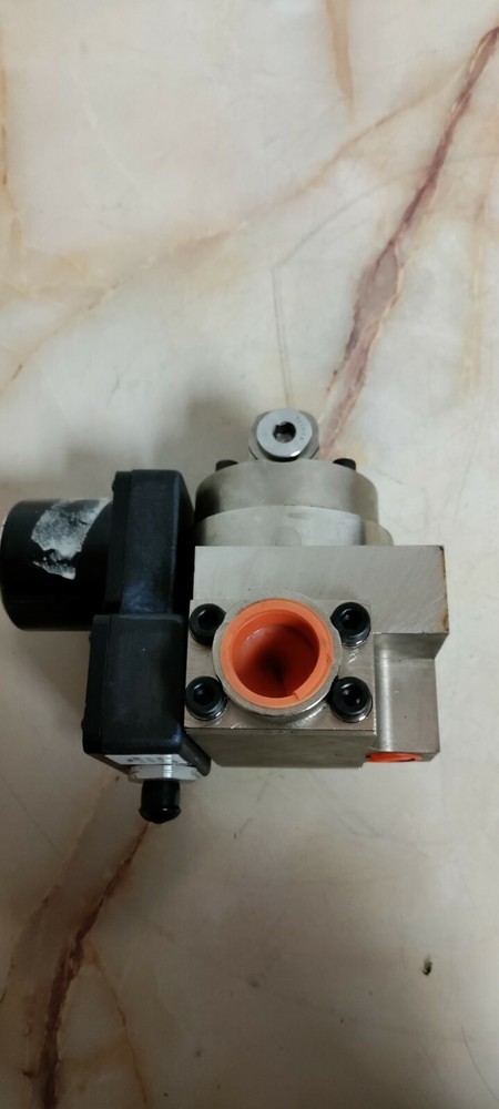 UNIVERSAL FLOW MONITORS MSM-NSF5GPM-B-32V1.0-GPLR