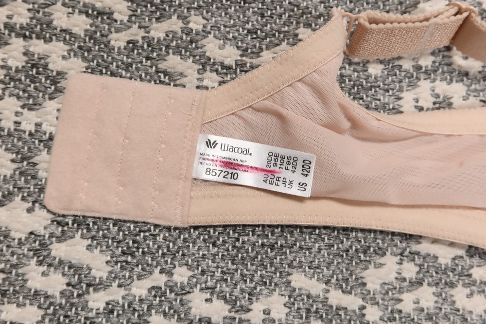 New Wacoal Visual Effects Minimizer Bra - Size 42DD - Sand - # 857210