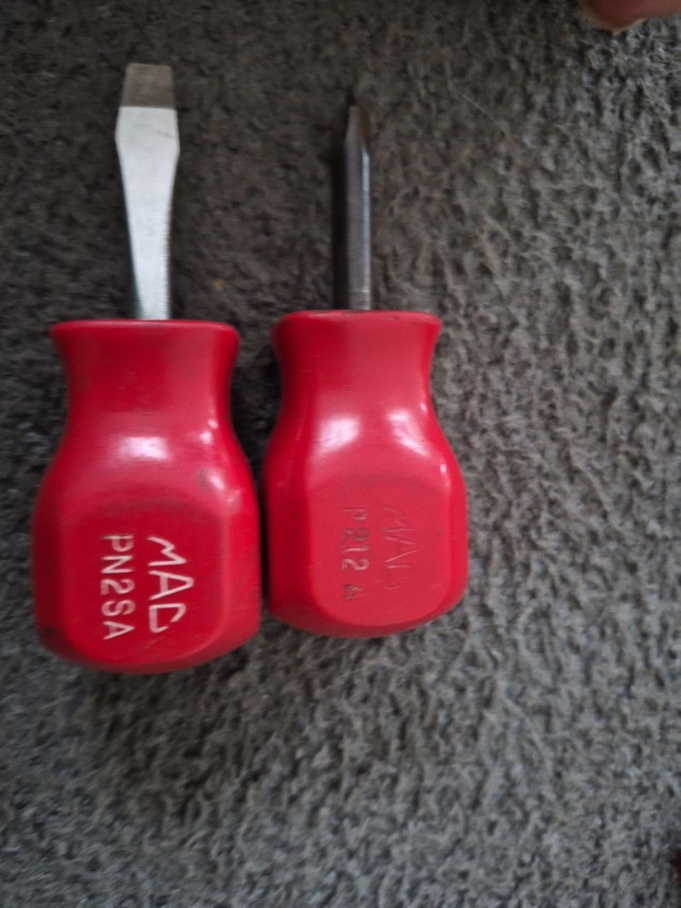 MAC Standard Flat Tip Phillips Cross Hard Handle Stubby Screwdriver Set