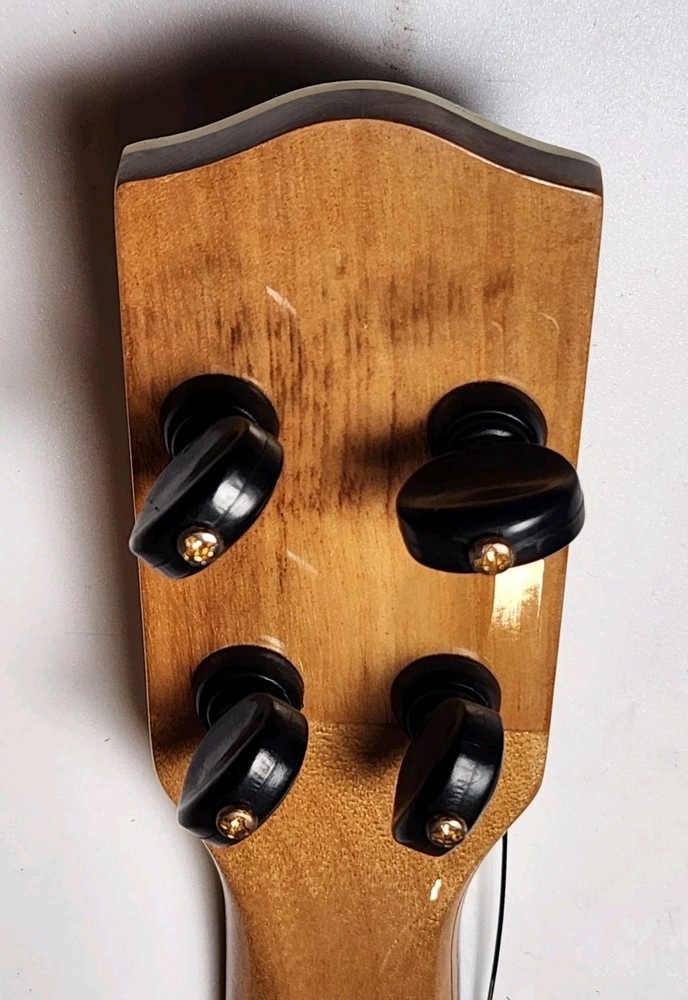4 String Ukulele Bushman BU70 Model Soprano Uke