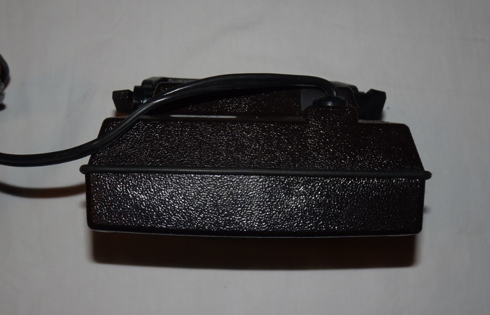 Motorola HSN4018B External Speaker With Bracket - for CB, Ham, Scanner- Tested